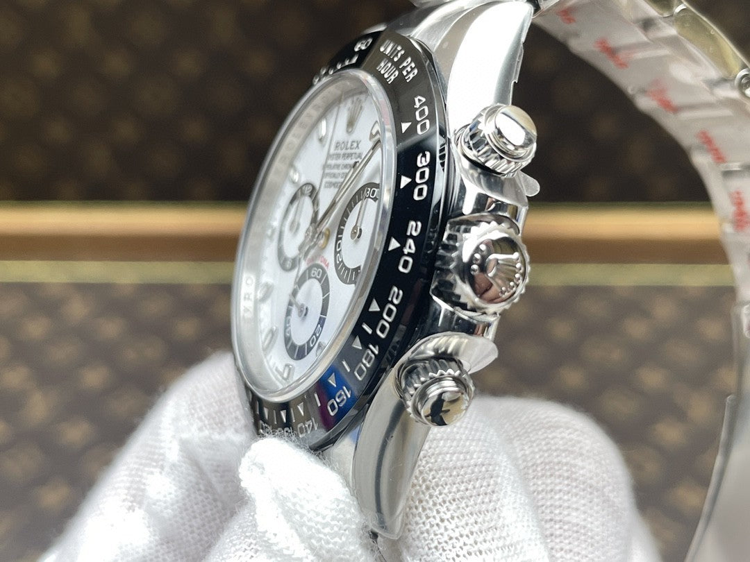 Rolex Daytona 40mm White “Panda” Dial