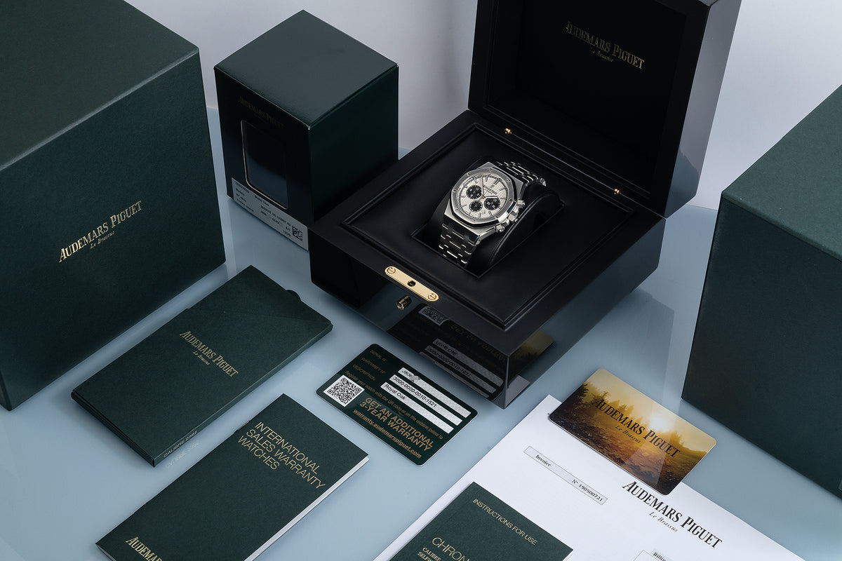 Audemars Piguet Royal Oak Chronograph 41mm  "Panda" Super Clone