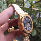 Audemars Piguet Royal Oak Chronograph – Gold & Black