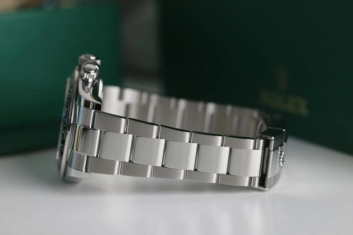 Rolex Daytona 40mm White “Panda” Dial