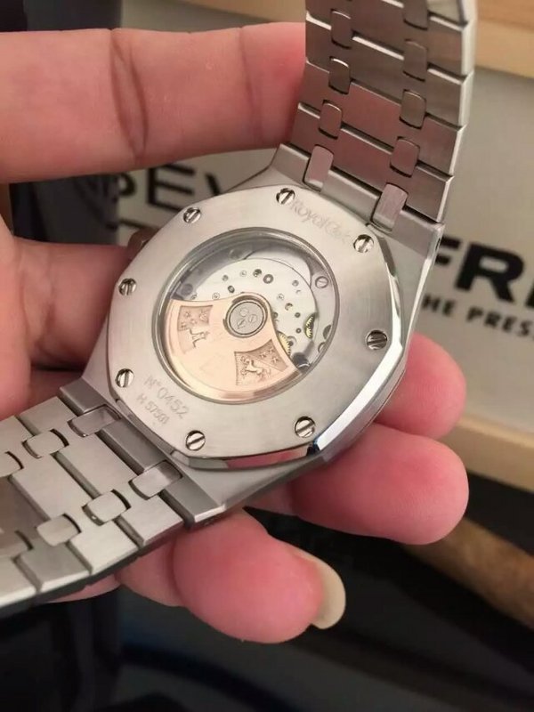 Audemars Piguet Royal Oak – Black Dial