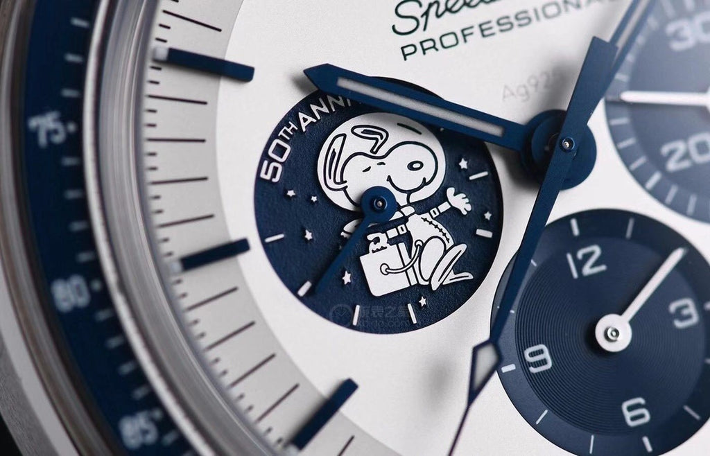 Omega Speedmaster "Silver Snoopy Award" Super Clone