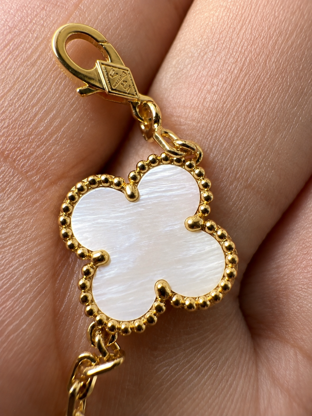 Van Cleef & Arpels Vintage Alhambra Bracelet, 5 Motifs – Yellow Gold & Mother-of-Pearl