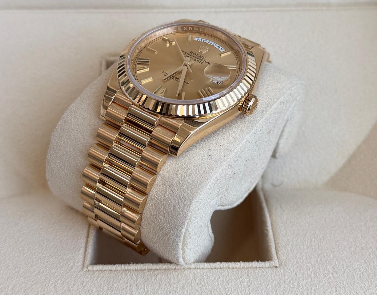 Rolex DayDate 40 - Yellow Gold