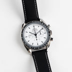 Omega Speedmaster 311.32.42.30.04.003 Silver Snoopy Apollo XIII 45th Anniversary Edition Stainless Steel White Dial Limited Edition of 1970 (2015)