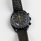 Omega Speedmaster 311.92.44.30.01.001 Dark Side of the Moon Apollo 8 Edition Black Ceramic Black Dial (2021)